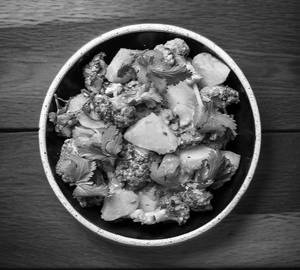 Aloo Gobhi (seasonal)