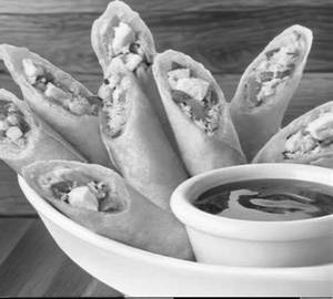 Paneer spring roll