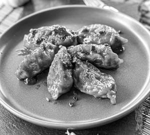 Veg Schezwan Momo