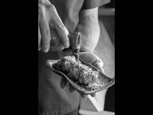 Chicken And Basil Gyozas [4 Pieces]