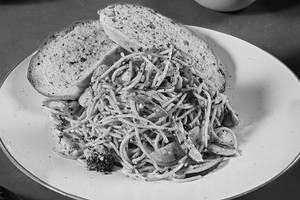 Non Veg Aglio Olio Peperercino Pasta
