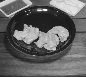 Steamed Paneer Momos 5 Pc
