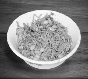 Peri Peri Corn Fried Maggi