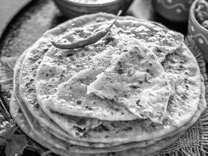 Tandoori Paneer Paratha