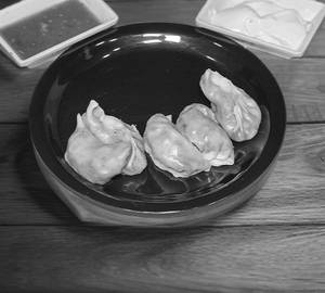 Steamed Vegetable Momos 5 Pc