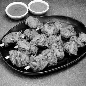 Murg Reshmi Kabab Eight Pieces