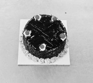Black Forest Cake (500Gm)