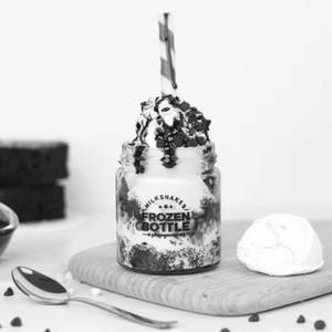 Choco Vanilla Fudge Sundae