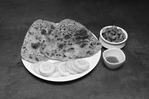 Dry Masaledar Aloo & Paratha Combo