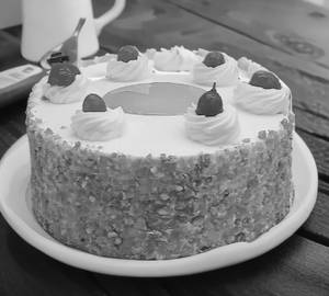 Egg Butter Scotch Cake 500Gms