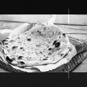 Lachha Butter Naan