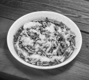 Samosa With Dahi And Sev