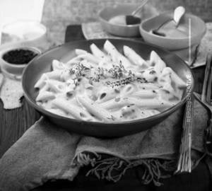 White Sauce Pasta Chicken 