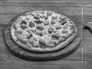 Chicken Pataka Pizza
