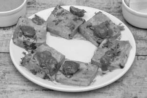 Achari paneer tikka