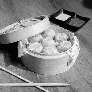 Paneer Steamed Momos (6 Pieces)