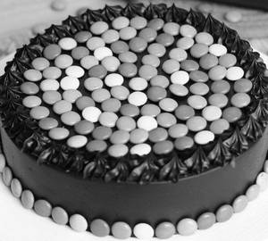 Truffle Gems Cake