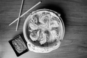Paneer Pan Fried Momos (6 Pieces)