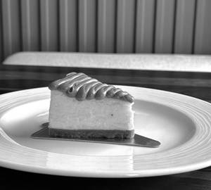 Lotus Biscoff Cheesecake Slice