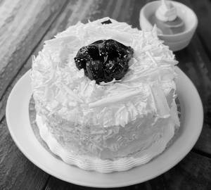 White Forest Cake(1 Pond)