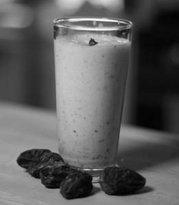Saudi Dates Shake