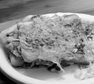 Chicken bread omlette 