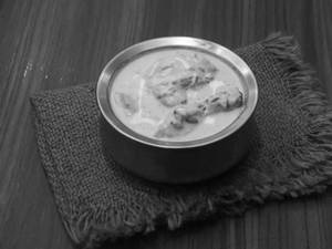 Creamy Chicken (White Gravy)