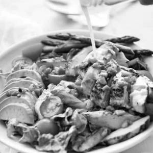 HONEY MUSTARD SALAD CHICKEN