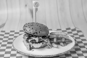 THE UNIVERSITY CHEESE BURGER