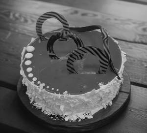 White Forest Strawberry Cake