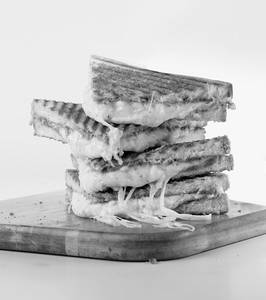 Cheese Chutney Grilled Sandwich