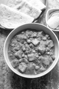 Matar Paneer