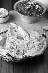 Veg Stuffed Kulcha