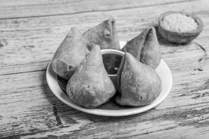 Samosa (singara)