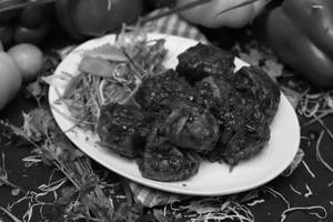 Veg Pan Fried Momos(8pcs)