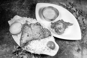 Mini Chicken Biryani + Extra Pc (serves 1)
