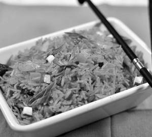 Veg Schezwan Rice 