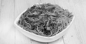 Veg Hakka Noodles