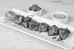 Tandoori Chicken Tikka [8 Pieces]