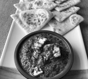 Palak Paneer & Tawa Paratha