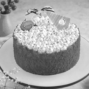 Red Velvet Cake - Veg - Large