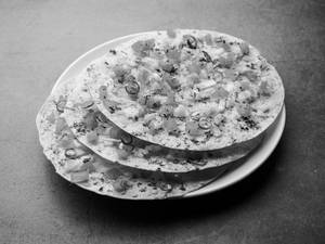 Masala Papad With Vegetables