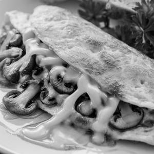 Cheesy Mushroom Omlette