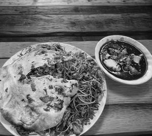 Chicken Triple Rice (With Gravy)