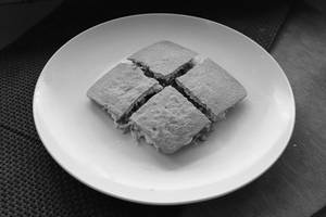 Khakhra Sandwich