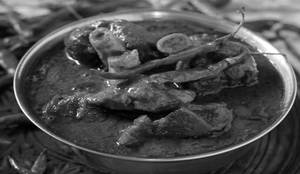 Laal Maas (spicy)