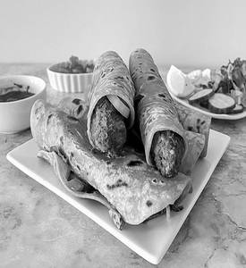 Chicken Seekh Cheese Roll
