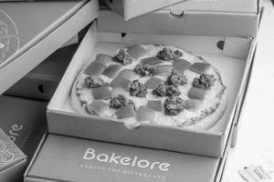 Butter Chicken Pizza