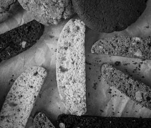 Roasted Almond Biscotti Box