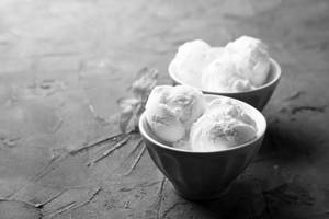 Vanilla Ice Cream [2 Scoops]